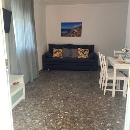 Bonita Casa En Bolonia Apartment Bagian luar foto