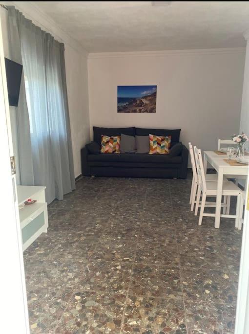Bonita Casa En Bolonia Apartment Bagian luar foto